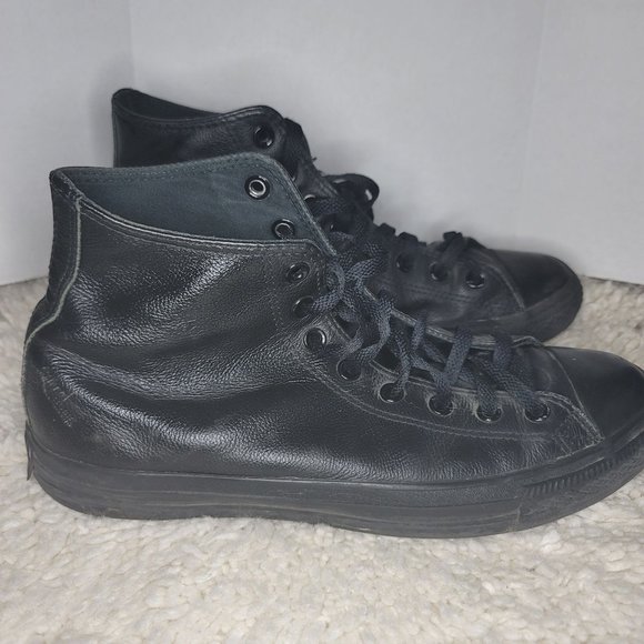 Converse Chuck Taylor All Star Leather Hi Shoes
